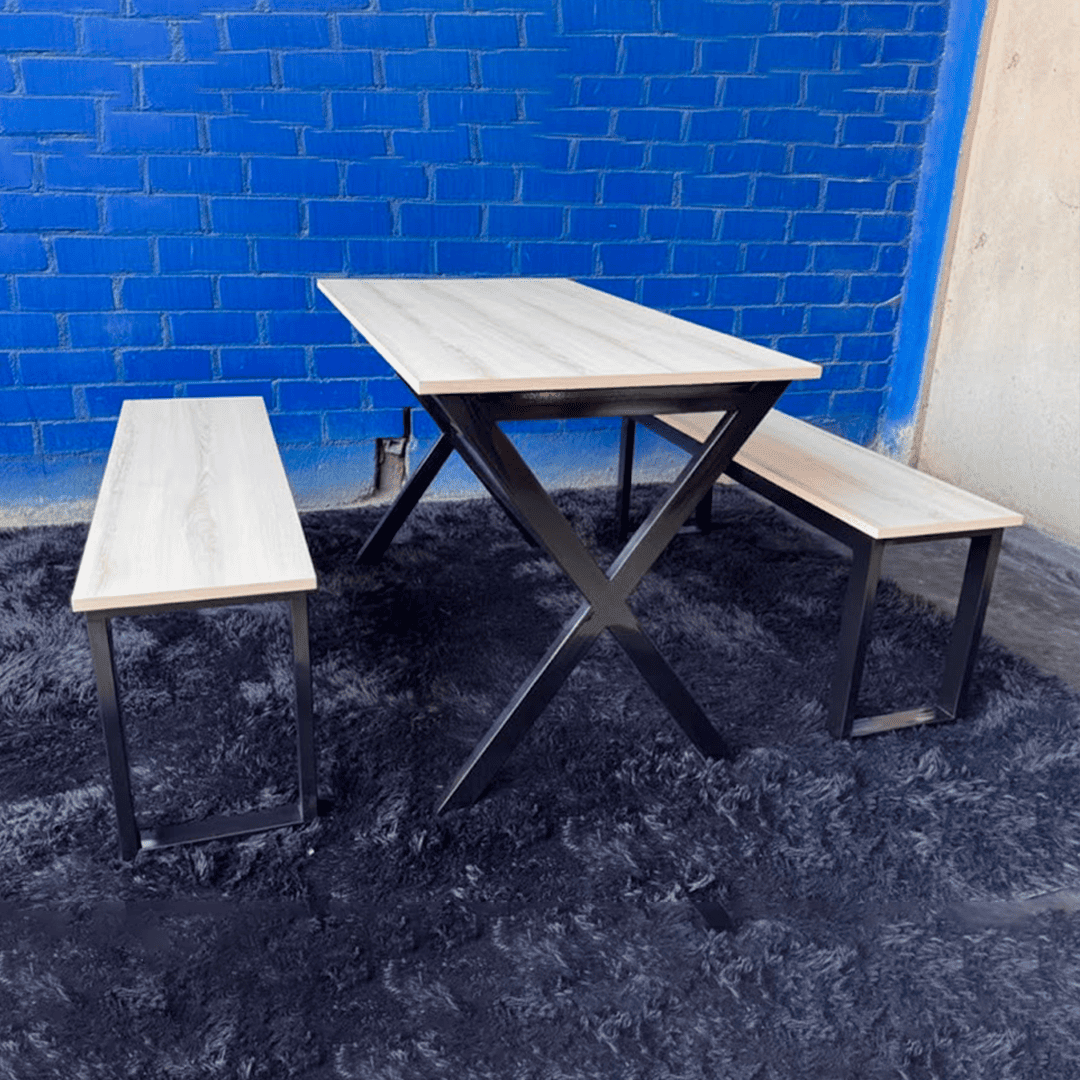 Mesa con Bancas